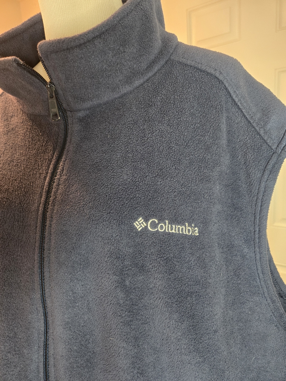 Columbia Mens Navy Blue Full-Zip Fleece Vest - Picture 2 of 7